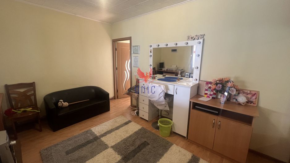 Casa Spatioasa zona Lascar Catargiu! - Poză 1