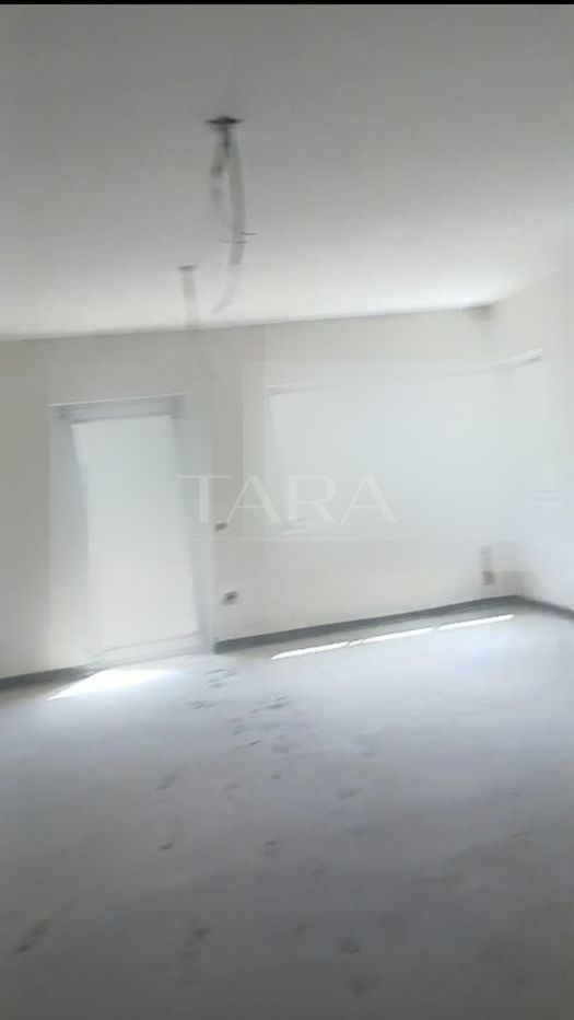 Duplex semifinisat în Mănăștur, 122 mp utili, teren 250 mp, 4 camere. - Poză 1