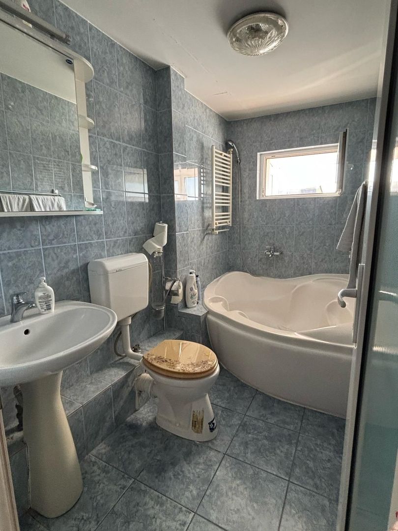 Sagului | 3 Camere | Decomandat | Garaj | Centrala Proprie. - Poză 9