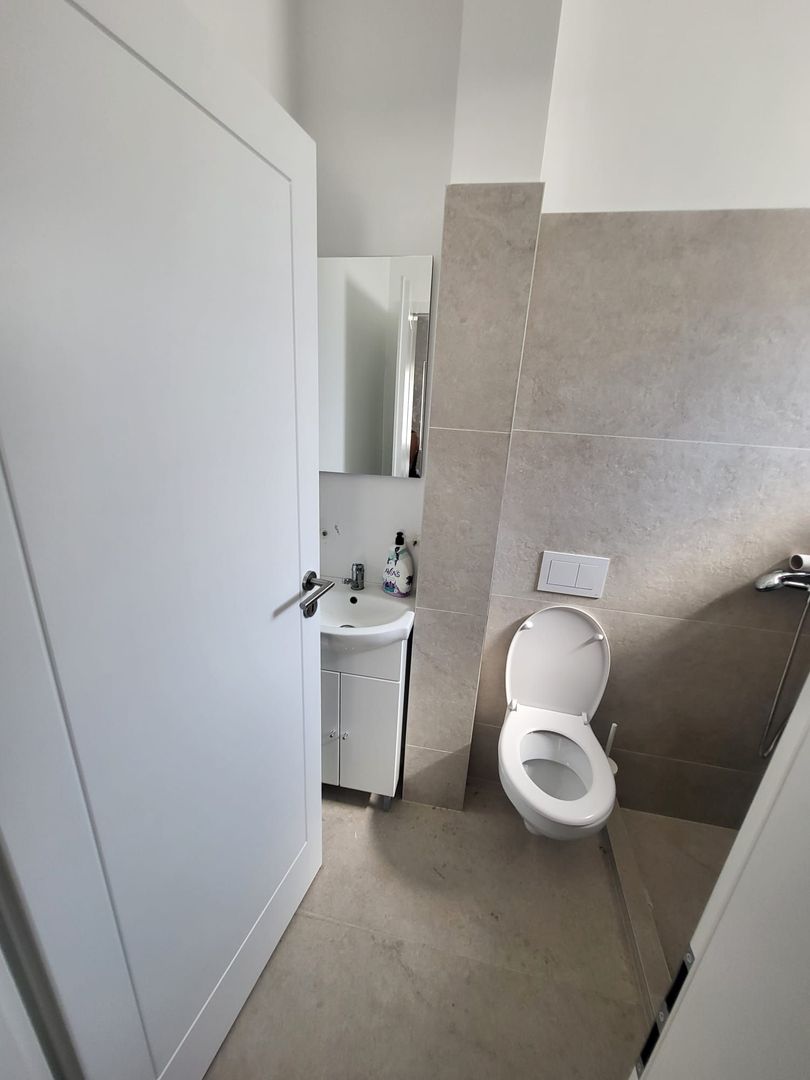 SAD cu 3 camere/acces exterior -Kaufland - Poză 8