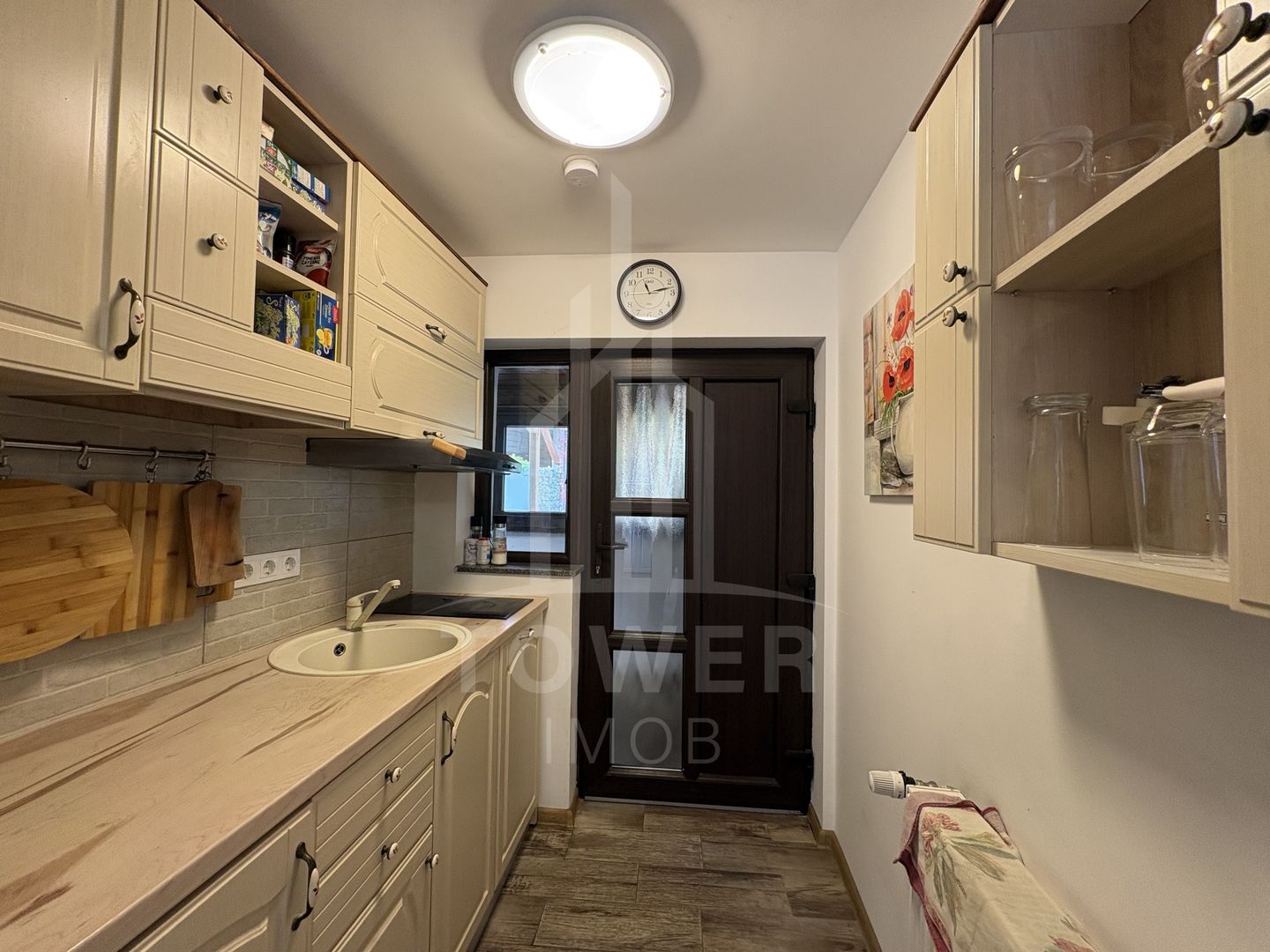 Casă de vânzare în Cisnădioara – 2 apartamente complet echipate - Poză 8