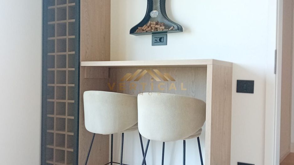 Casa /Vila ultra-moderna- mobilata* de vanzare Berceni /Vidra - Poză 16