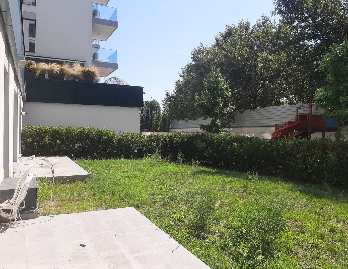 APARTAMENT PREMIUM CU 5 CAMERE ȘI GRĂDINĂ PRIVATĂ DE 160 MP - Poză 3