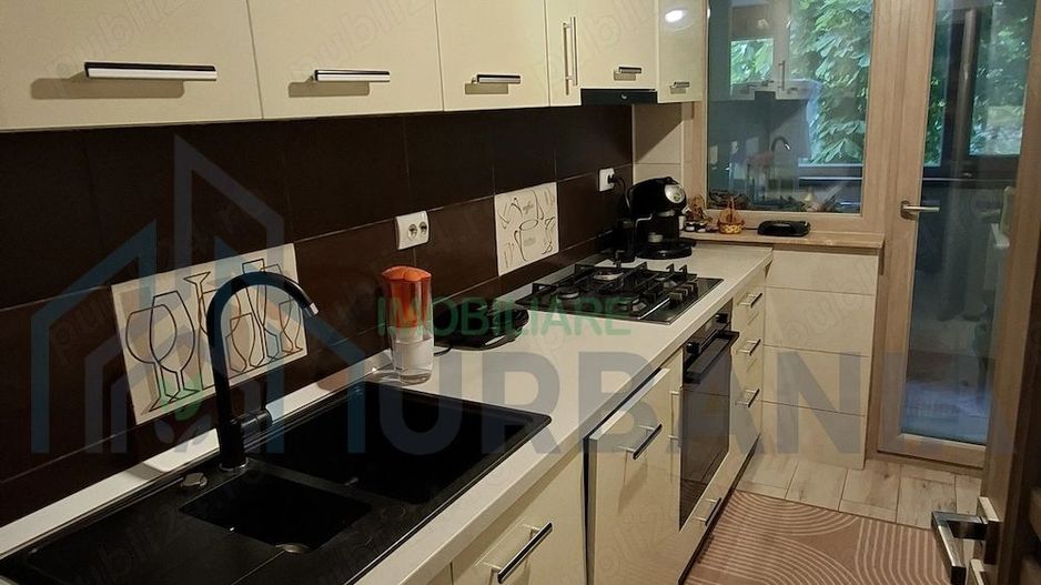 Apartament 2 camere complet renovat, Podu Roș, 53 mp, etaj 1/10 - Poză 3