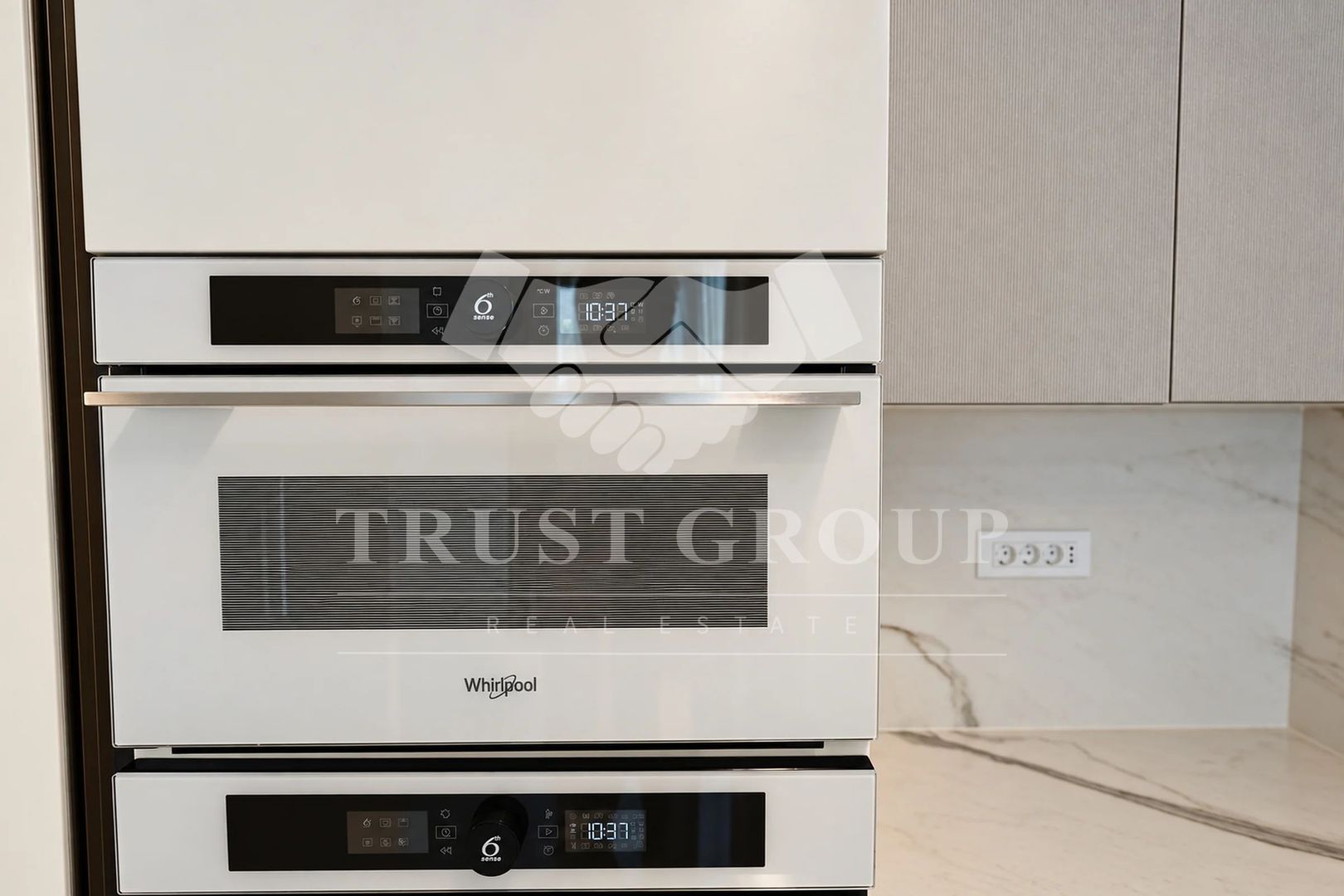 Apartament 4 camere Aviatorilor | Curte 132mp - Poză 19