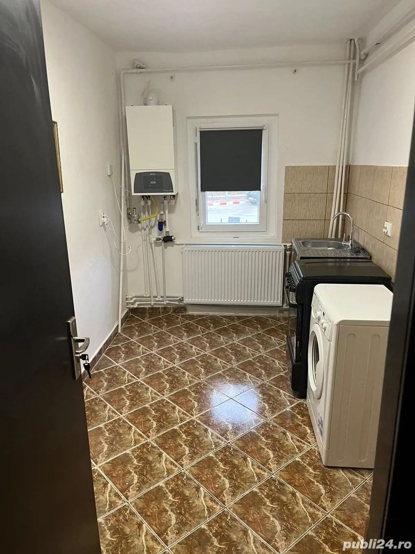 ✨ Garsonieră Premium – Parter | Zonă Centrală | Potențial Comercial - Poză 3