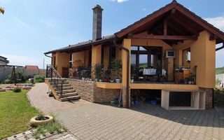 Casa parter+demisol, 1200 mp teren, pretabila pt 2 familii, Sard - Poză 4