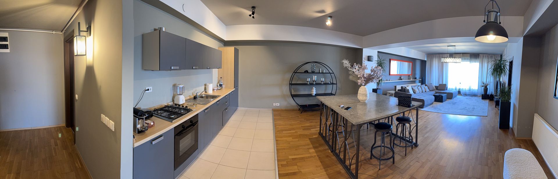 Refugiu Urban cu Lumină Naturală și Eleganță în Inima Pipera - Poză 4