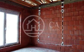 Casa de vanzare cu 4 camere in zona Santandrei, Oradea - Poză 9