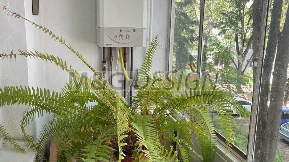 Apartament 3 camere Sagului etaj 2 cu centrala - Poză 8