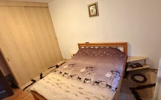 Apartament 4 camere 75 mp cu  balcon si pivnita pe b-dul Mihai Viteazu - Poză 6