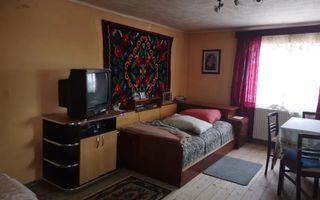 Casă | Teren 500 mp | Teren Suplimentar 700mp în folosință | Șura Mare - Poză 4