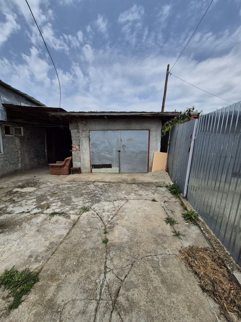 Casa batraneasca+anexa+garaj+961.07 mp teren intravilan Otopeni - Poză 32