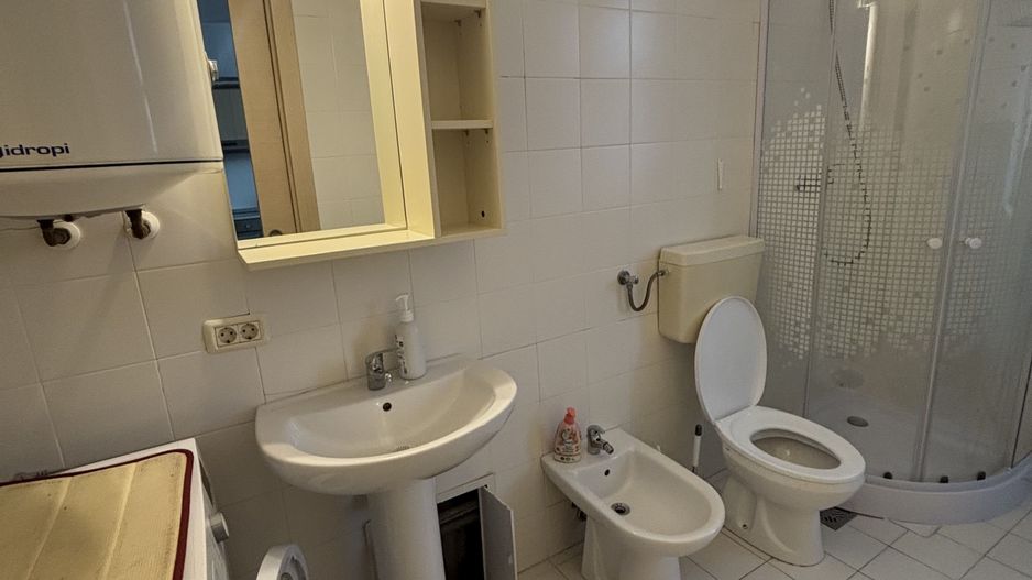 Apartament 1 cameră generos zona Complex - Poză 6