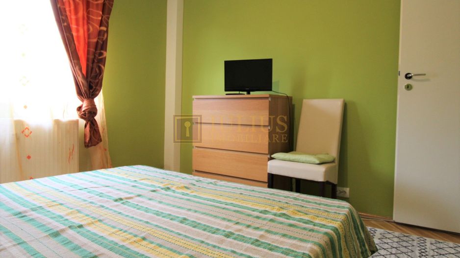 3 camere, decomandat, centrala proprie - Poză 9