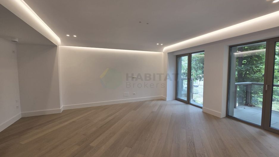 Cortina 126 – Erou Iancu- Nicolae Apartament 2 camere | Parcare inclusă | - Poză 1