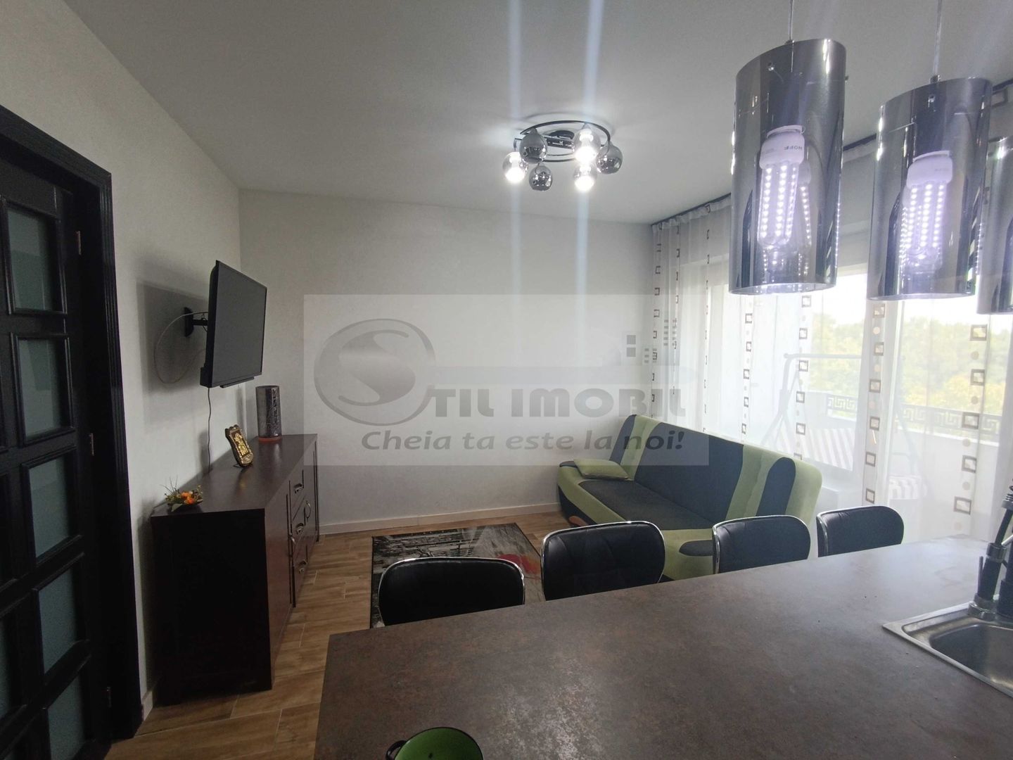 Apartament 2 camere – Copou – 135.000 € - Poză 2