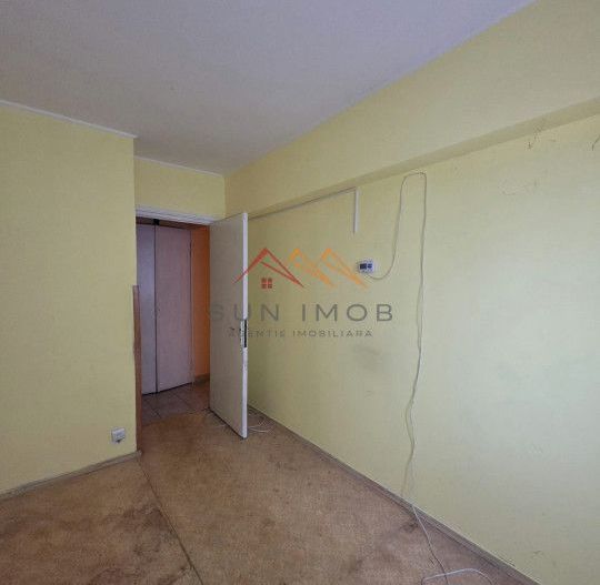 Apartament 2 camere, ultracentral, etaj 1/4, centrala termica, Campina - Poză 4
