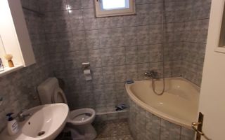 Casa 5 camere, Zona Parcul Tineretului, pret 105000 euro neg - Poză 10