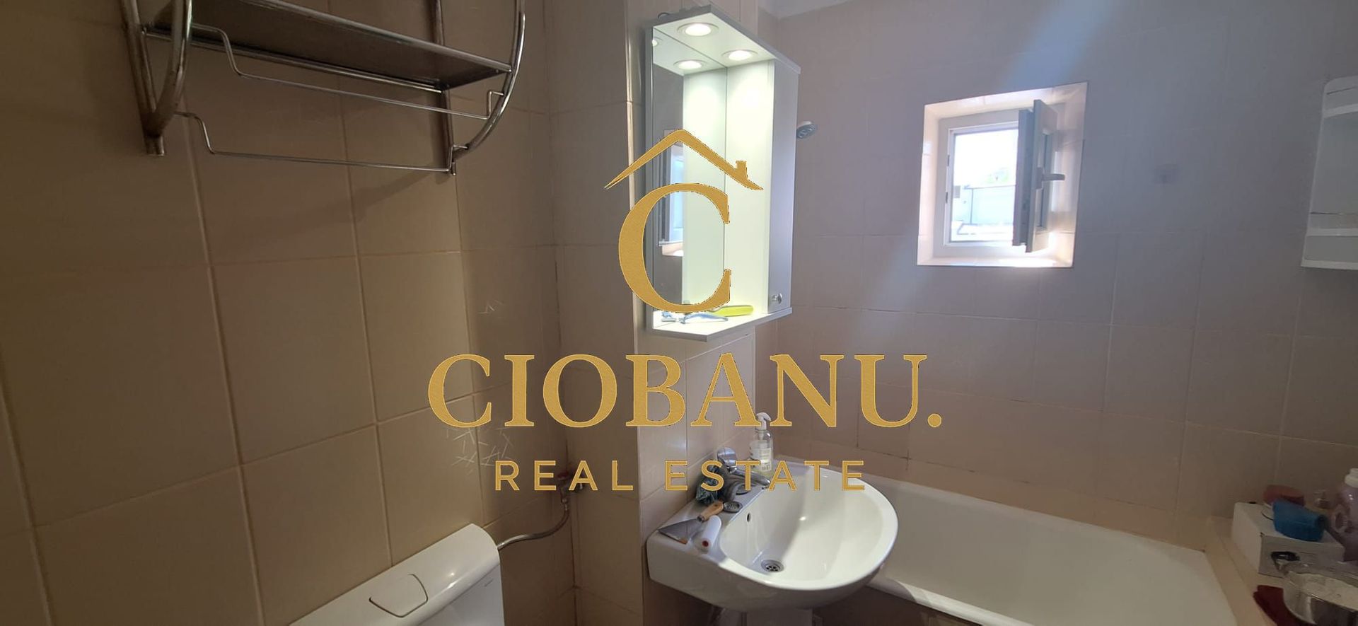 Apartament etaj 1 DECOMANDAT de vanzare zona Rovine - Poză 5