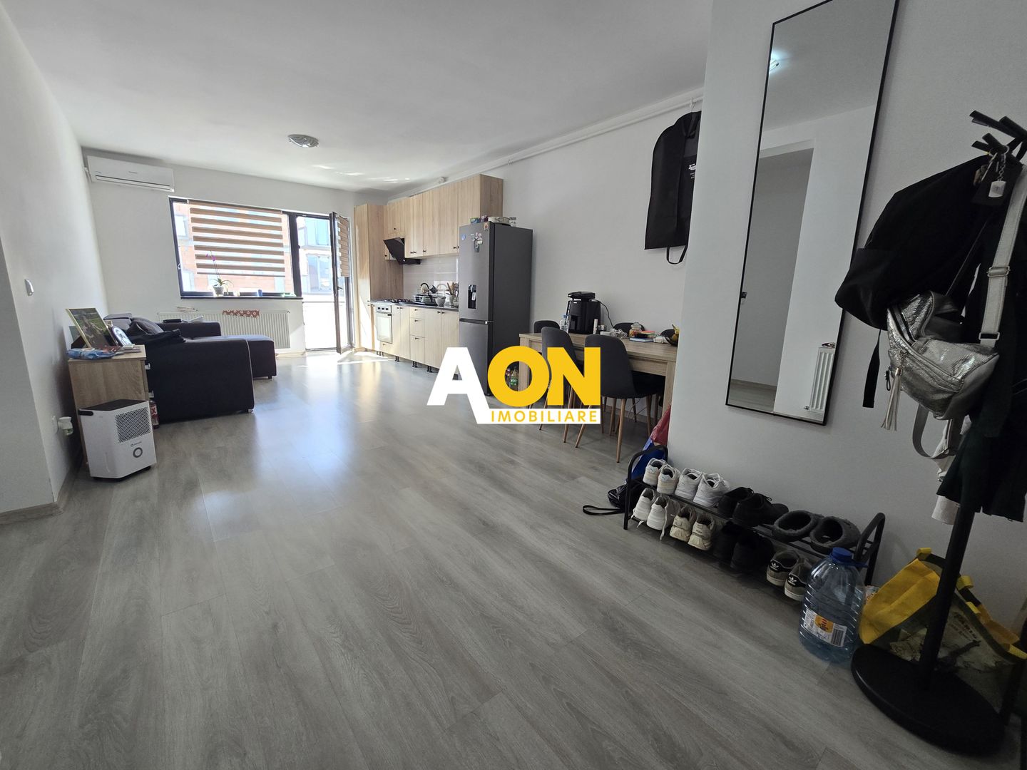 Apartament 2 Camere Bloc Nou cu Balcon - Poză 1