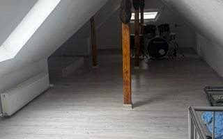 Casa de Vânzare cu lac - Poză 13