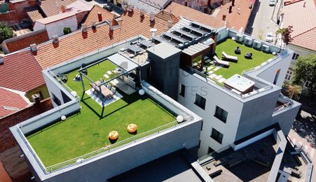 Penthouse de lux 530 mp ultracentral in Oradea