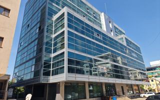 Cladire de birouri partiala de vanzare- 3200 mp - Poză 1