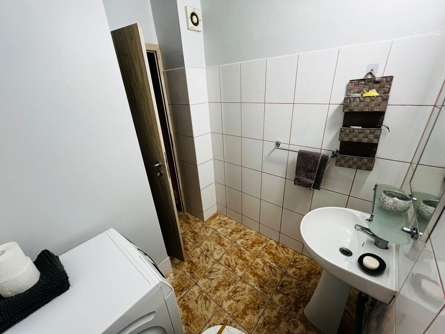 Apartament 3 camere de vanzare - Metrou Nicolae Grigorescu - Ocazie - Poză 24