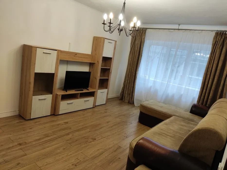 AP. 3 CAMERE GORJULUI, LOC PARCARE, BOXA SUBSOL, CENTRALA TERMICA - Poză 1