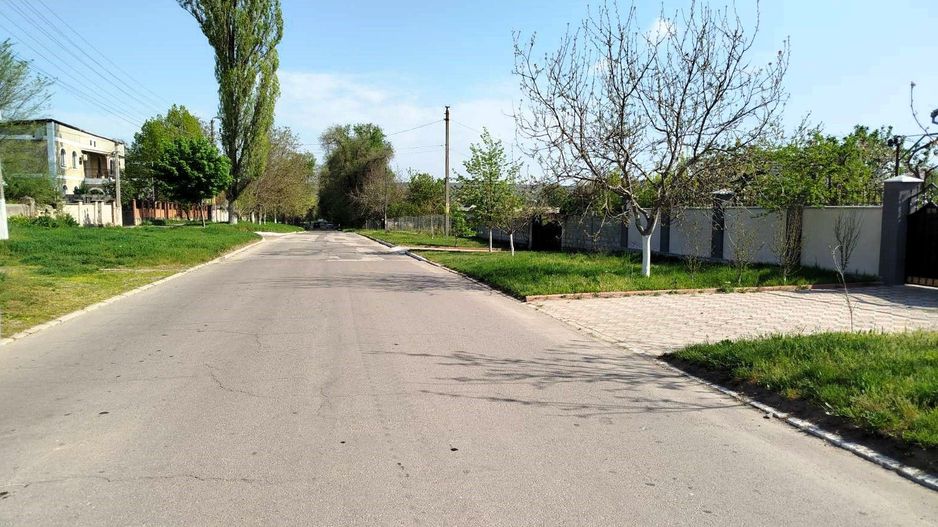 Apartament Spațios cu 3 Camere-Chetrosu Anenii Noi - Poză 3