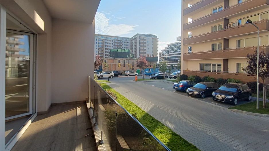 Inchiriem spatiu comercial 202 mp zona Coresi - Poză 6