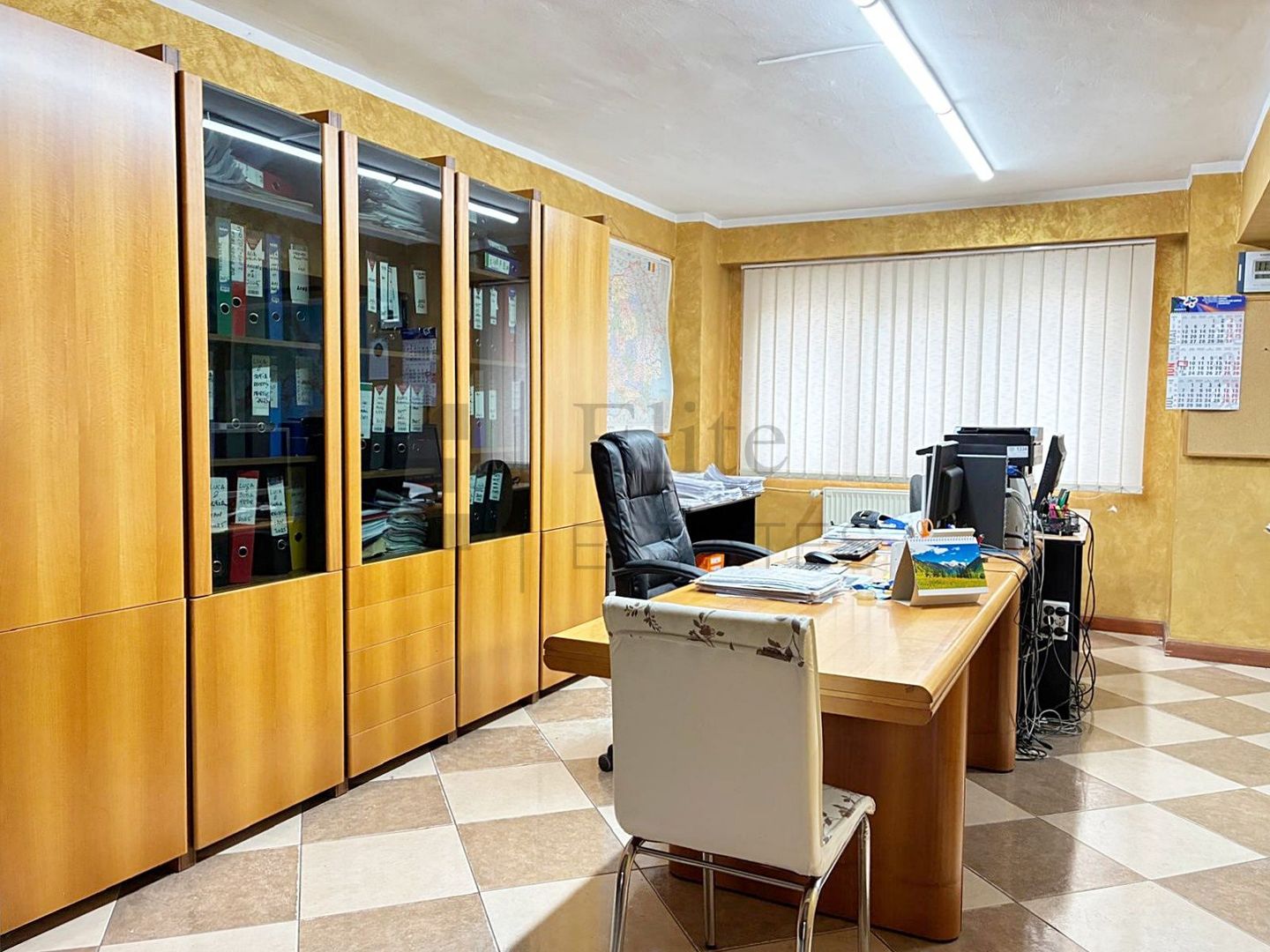 Birou de inchiriat in cartierul Rogerius din Oradea - Poză 2