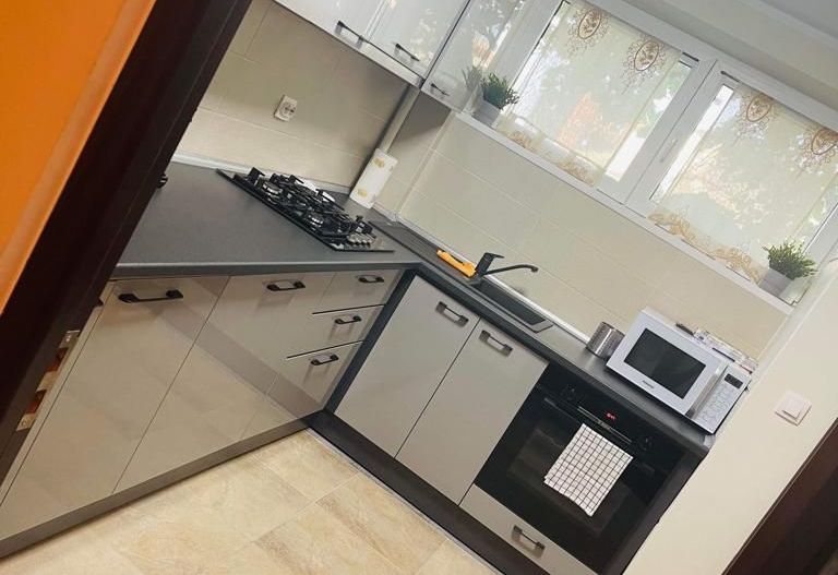 BRASADAS închiriază ap 3 cam etaj 3/8 zona OBOR 1min Metrou. - Poză 21