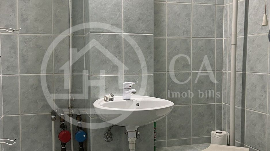 Apartament cu 3 camere de vanzare zona Decebal Oradea - Poză 4