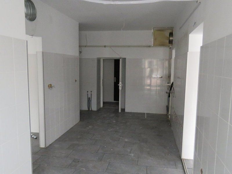 Spatiu comercial in centrul Brasovului - Poză 6