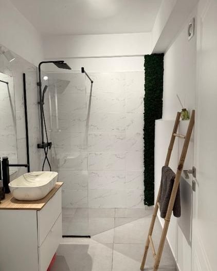 Apartament boutique cu terasă | Damaroaia | 68 mp utili | 600€ - Poză 9