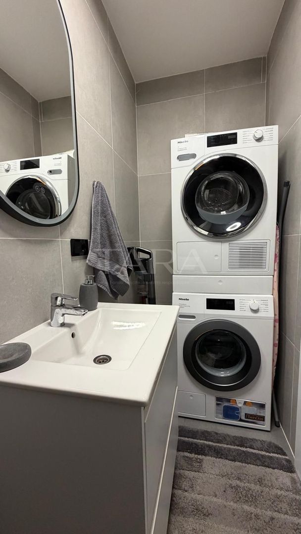 Apartament modern cu 3 camere și 2 băi, plus parcare, zona Vivo. - Poză 6