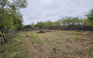 Teren intravilan Bradu, 600 mp - Poză 1