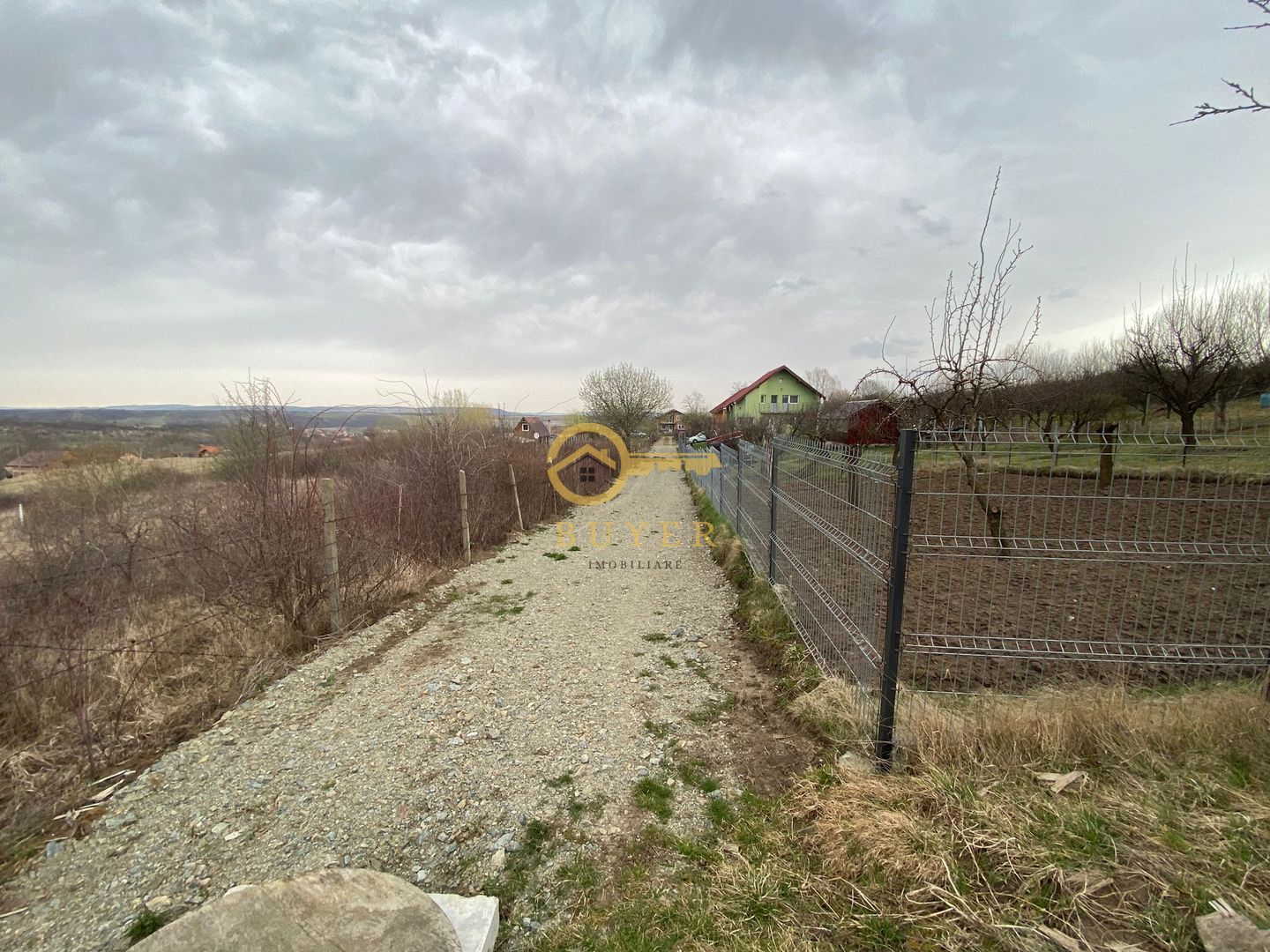 Teren de vanzare in Daia(apa, canal, curent,)- 800mp- Pret atractiv - Poză 3