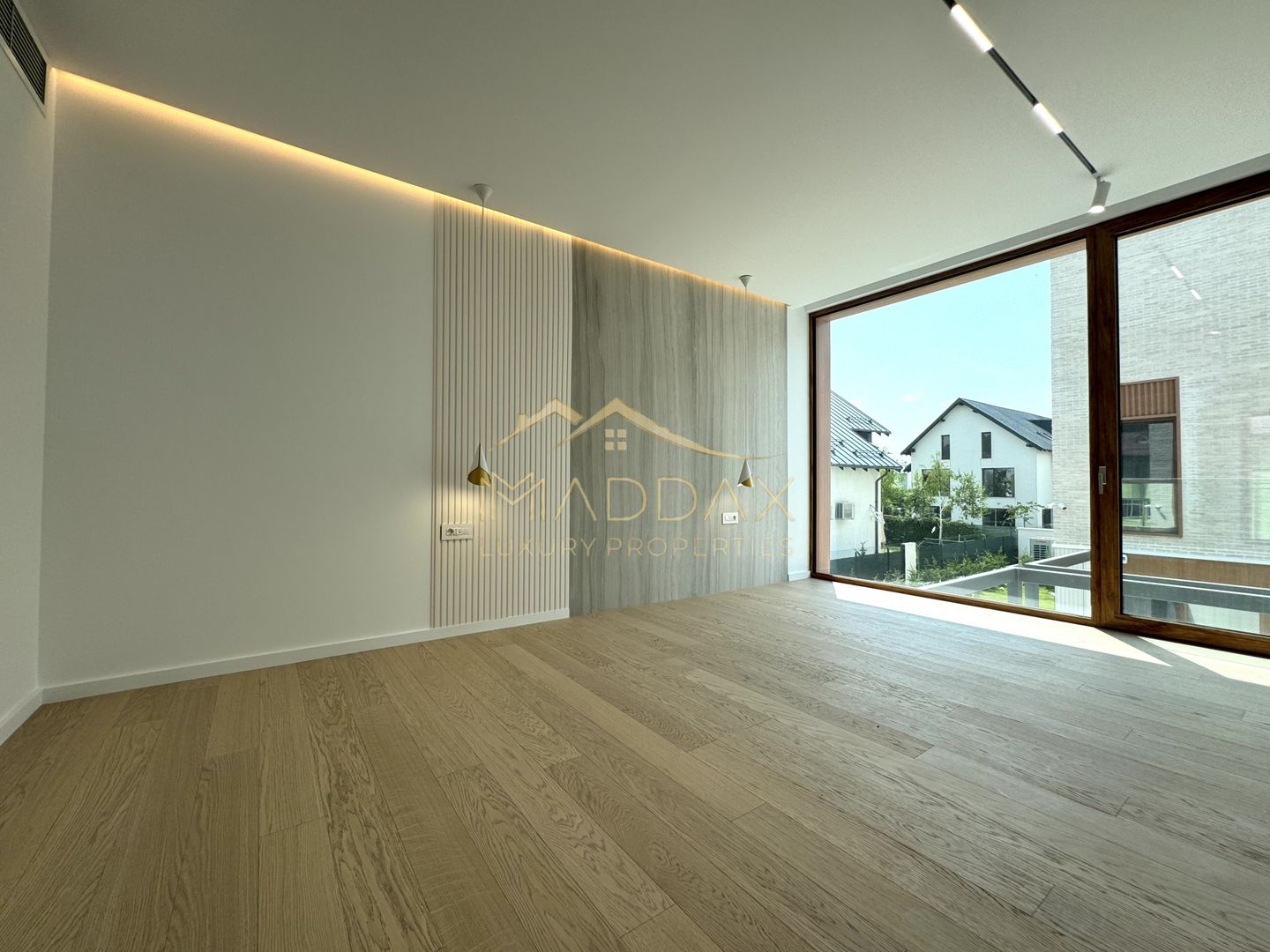 Vila cu 6 camere *575mp* / 12 locuri parcare // Pipera- Iancu Nicolae - Poză 25