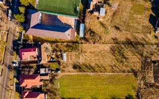 Casă deosebită, în centrul localității Târnova - Poză 10