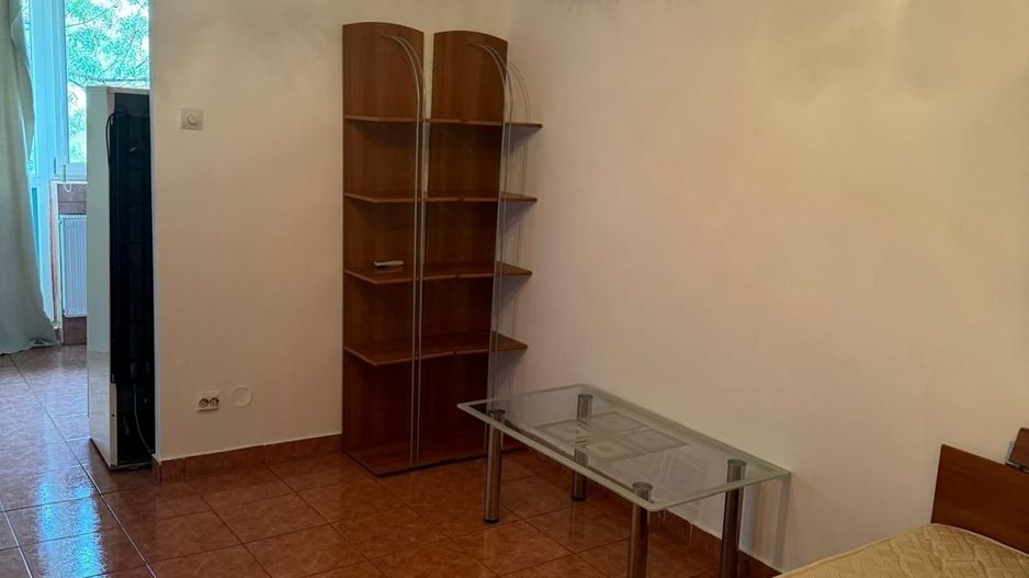 Garsoniera zona Basarabiei - str. Bucovina - Poză 3