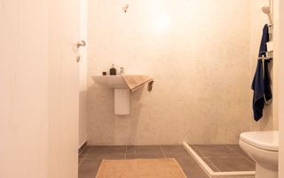 Apartament nou de inchiriat, 71 mp, 3 camere + parcare, XCity Tower 2 - Poză 17