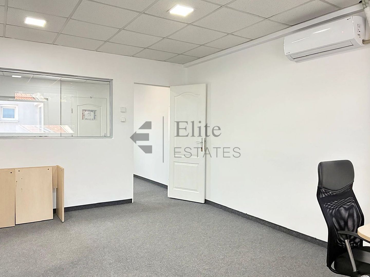 Birou ultracentral pe Bld. Magheru din Oradea - Poză 5