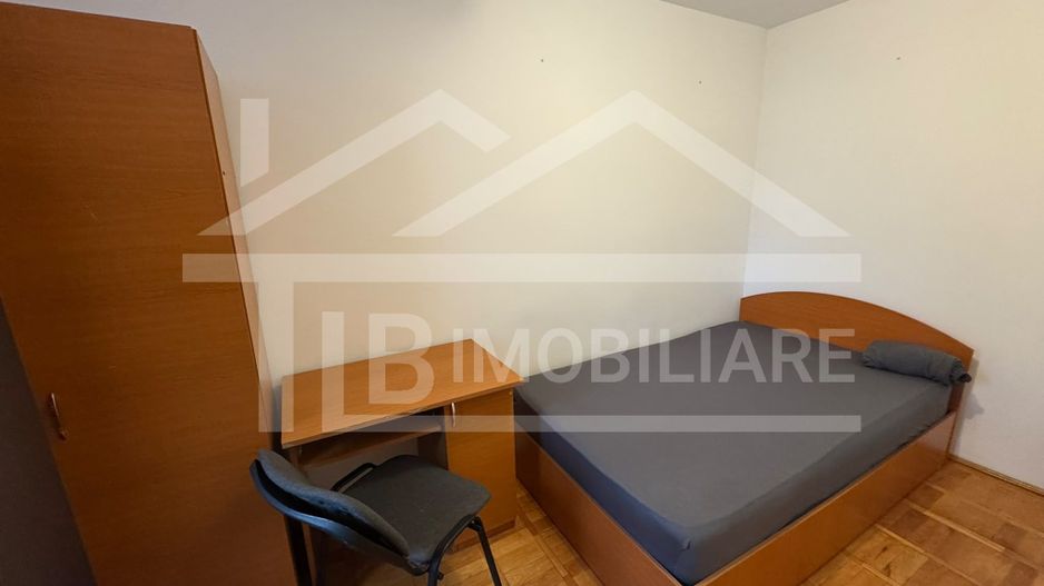 Apartament cu 3 camere, 68mp, Zona strazii Petru Dobra - Poză 5