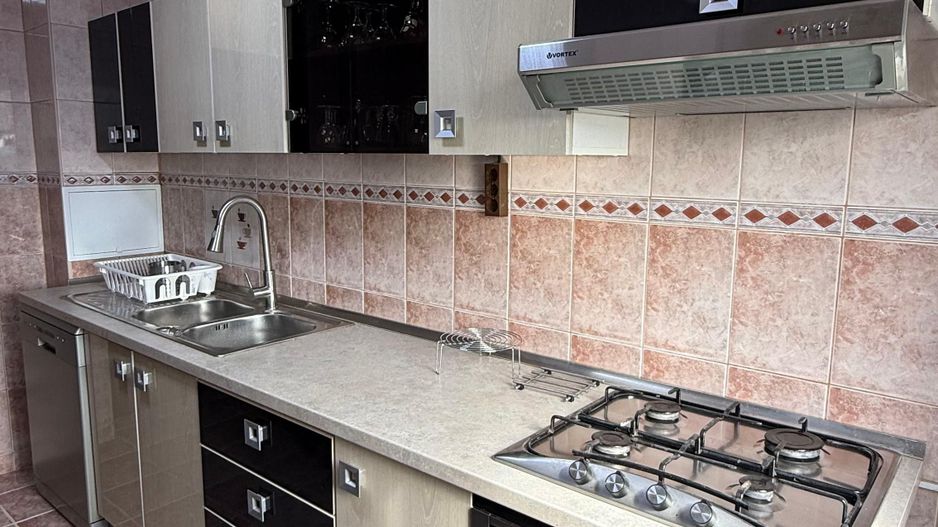 Apartament de închiriat 3 camere | Sos. Berceni nr. 35 - Poză 10