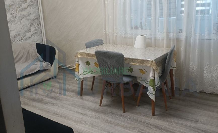 Apartament 3 camere de închiriat, zona Mircea cel Bătrân, Alexandru cel Bun - Poză 1