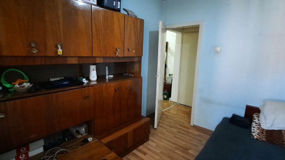 Sagului-Turist | 3 Camere | Decomandat | Etaj Intermediar. - Poză 5