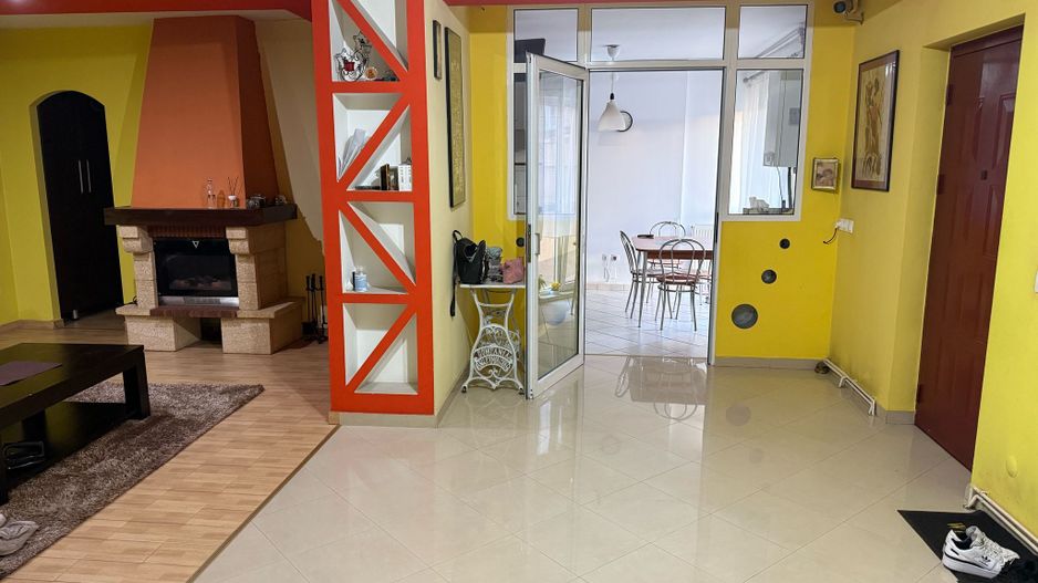 Casa de inchiriat - 4 camere COLENTINA-MALL VERANDA  - curte libera 60 mp. - Poză 5